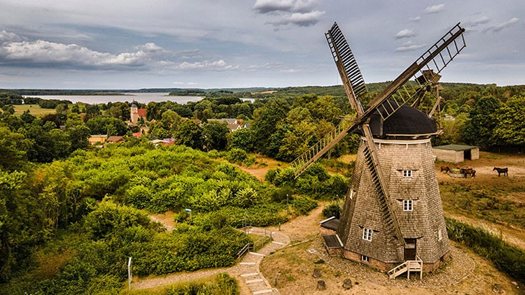 Holländermühle in Benz